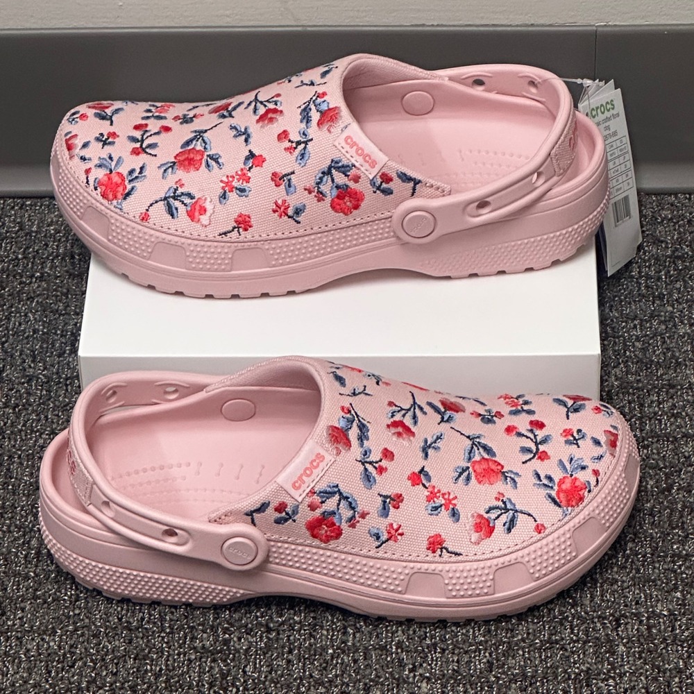 Crocs Classic Crafted Floral Clog Women 10 Pink Embroidered Cotton Candy NEW
